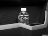  Cup holder prop (tertiary) photo